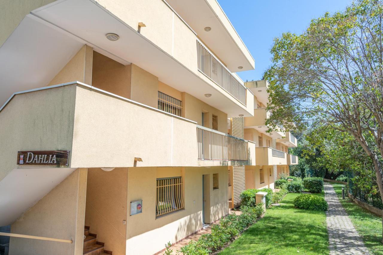 Vvf Residence Antibes Juan-Les-Pins Bagian luar foto