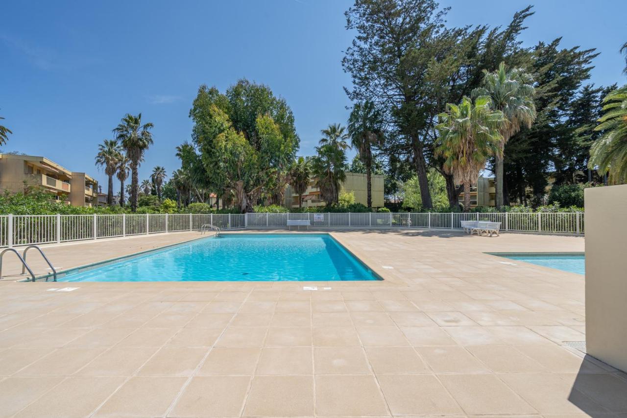 Vvf Residence Antibes Juan-Les-Pins Bagian luar foto